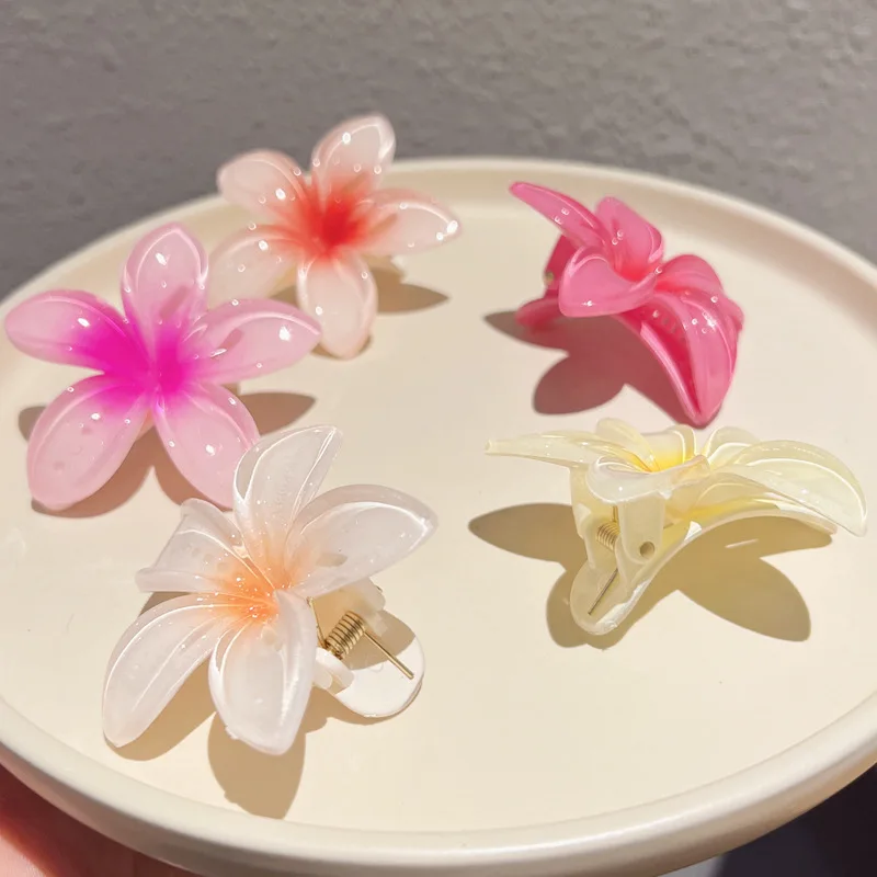 Hawaiian Flower Hair Clip 4.5cm Plumeria Hairpin Clips Women Hawaii Beach Vacation Hair Accessories