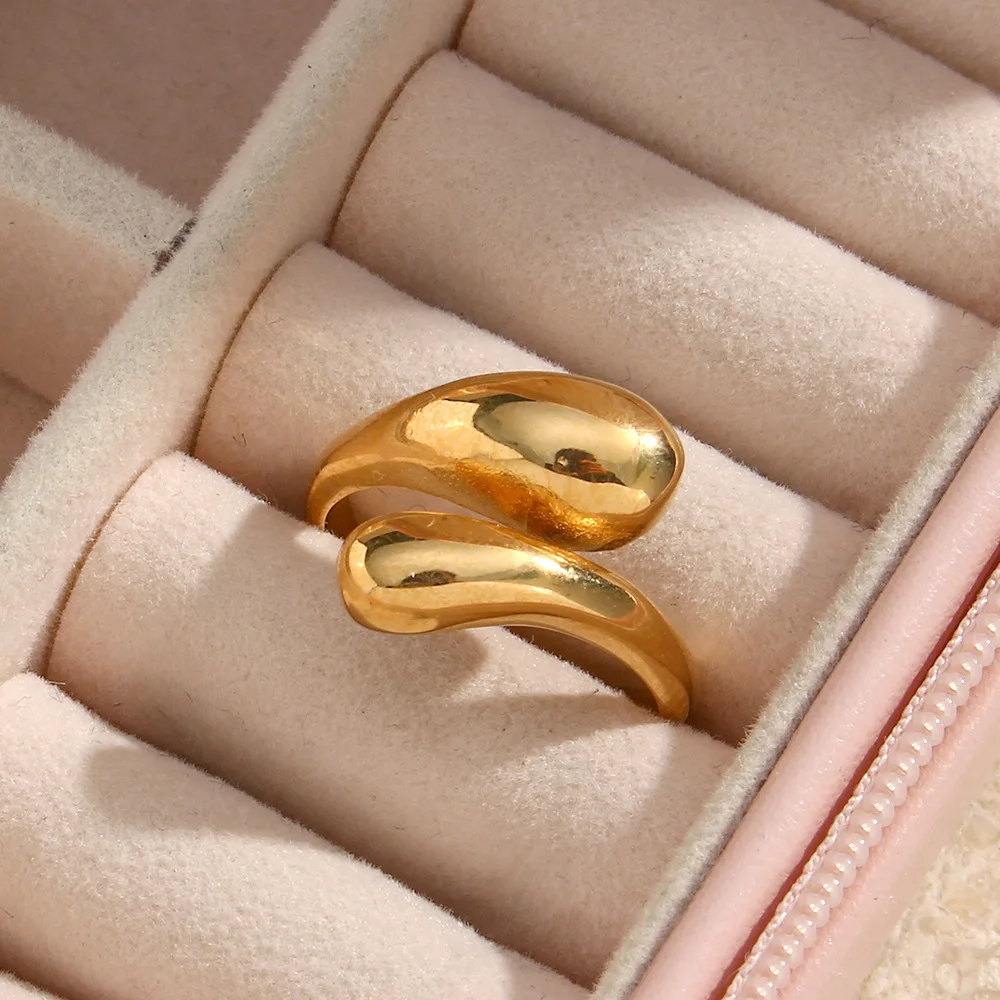 Оптовая продажа минималистичные 18k Позолоченные ювелирные изделия с поливиниловым покрытием не потускнеющие водонепроницаемые Регулируемые кольца в виде змеи