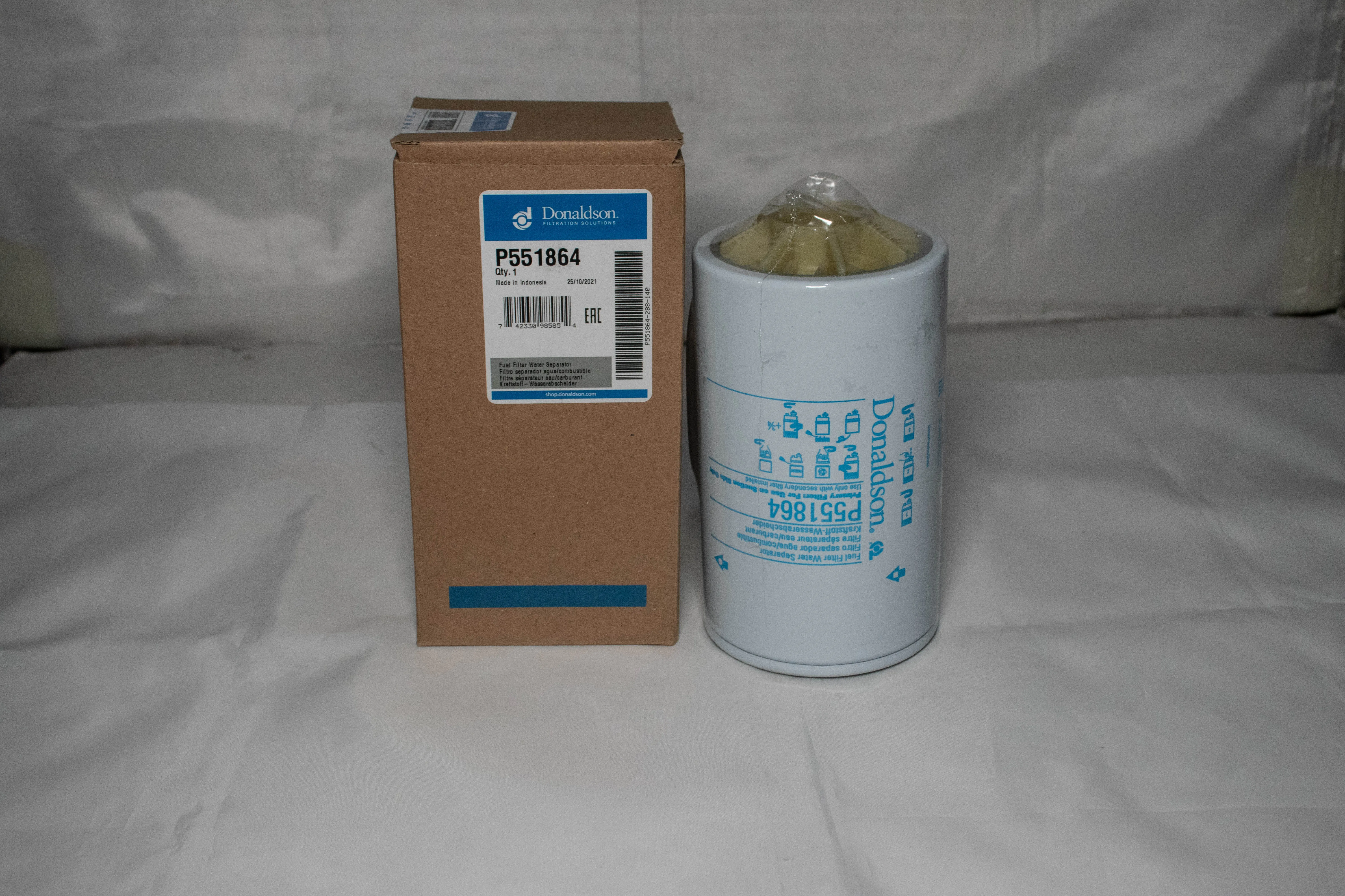 Топливный фильтр двигателя экскаватора P551864 подходит для Komatsu PC360-7 Дизельного Фильтра