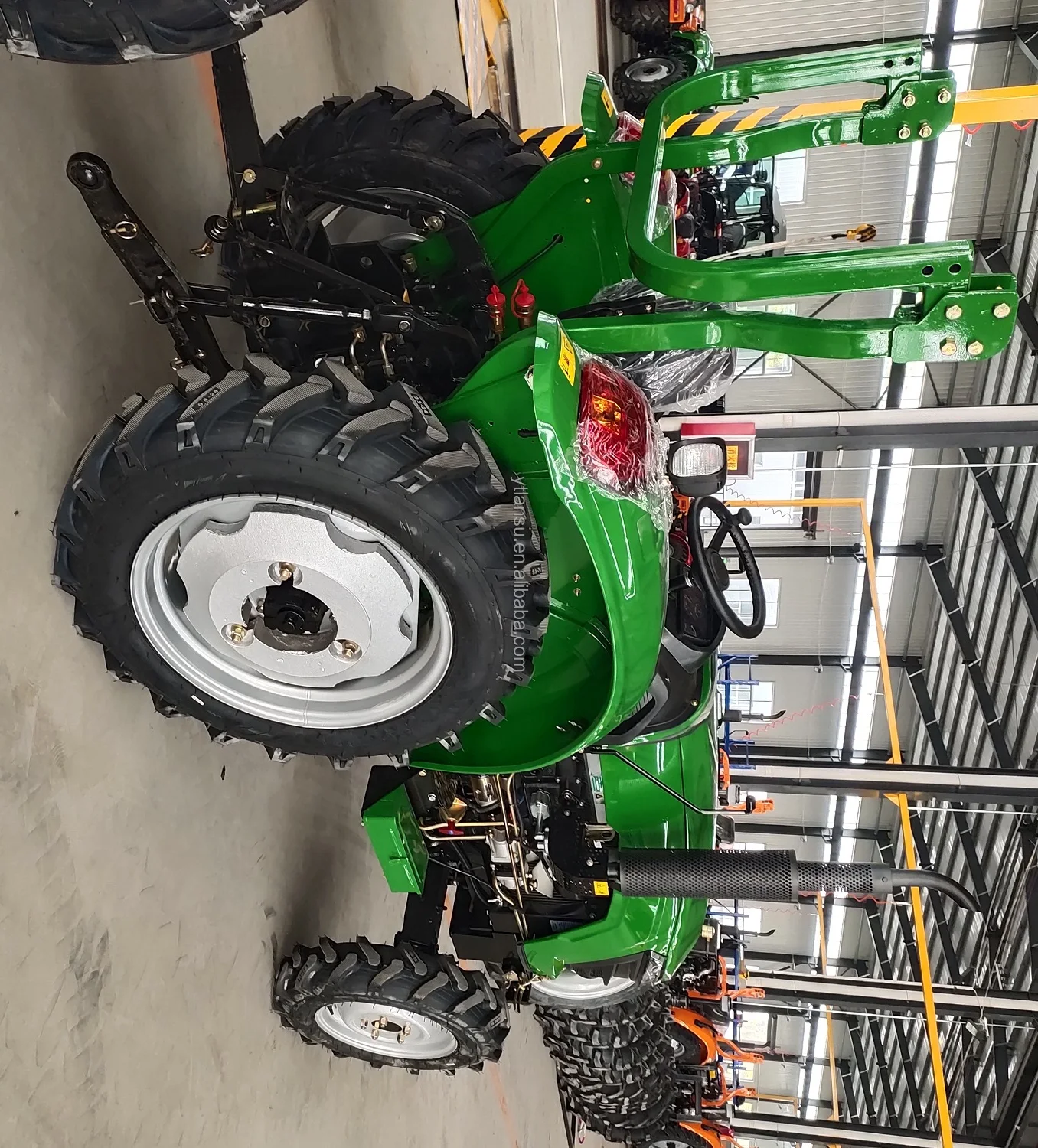 Fiat tractor 4WD  60HP tractors mini 4x4 farming machine agricultural