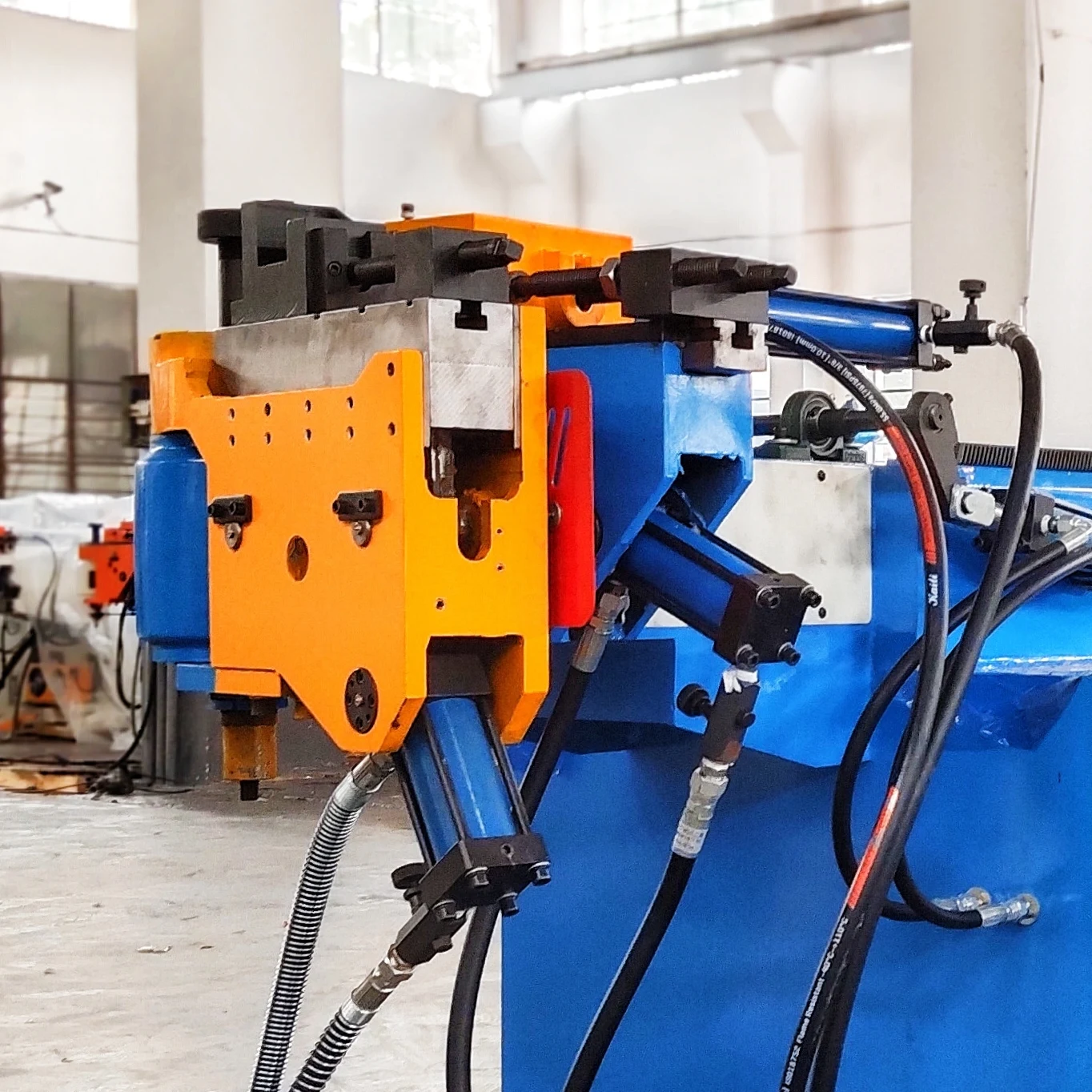 5.5kw 180 градусов 50 мм 35 медная металлическая нержавеющая сталь оправка круглая cnc трубы и трубогибочная машина