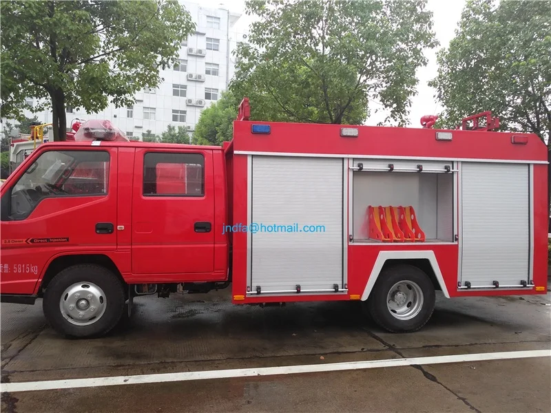 JMC двойной Экипаж кабины пожаротушения грузовик 5000L