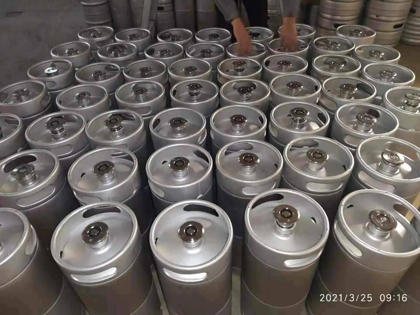 food grade ss304 beer keg barrels brand new kegs 5L, 10L, 15L, 20L, 25L, 30L, 50L, 60L draft beer barril kegs