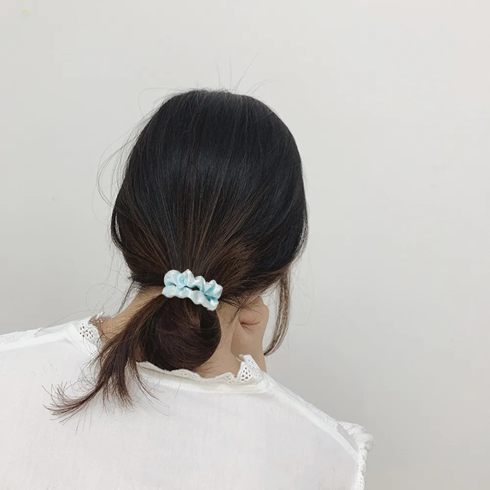 Factory Wholesale Cheap Mini Satin Hair Accessories For Women Fashion Freshen Solid Color Satin Mini Scrunchies