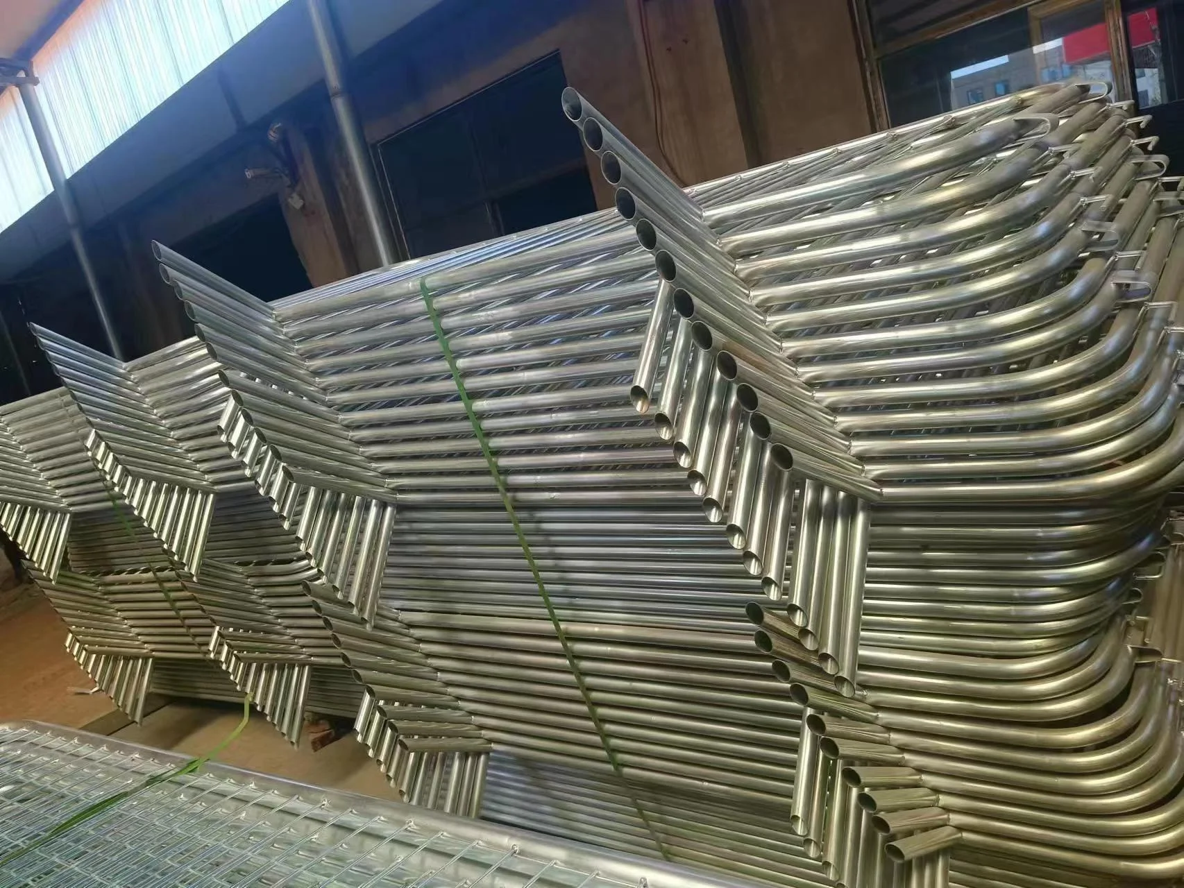 Factory Supply Heavy Duty Crowd Control Barrier 2.2MX1.1M 2MX1M Metal Steel Barrier