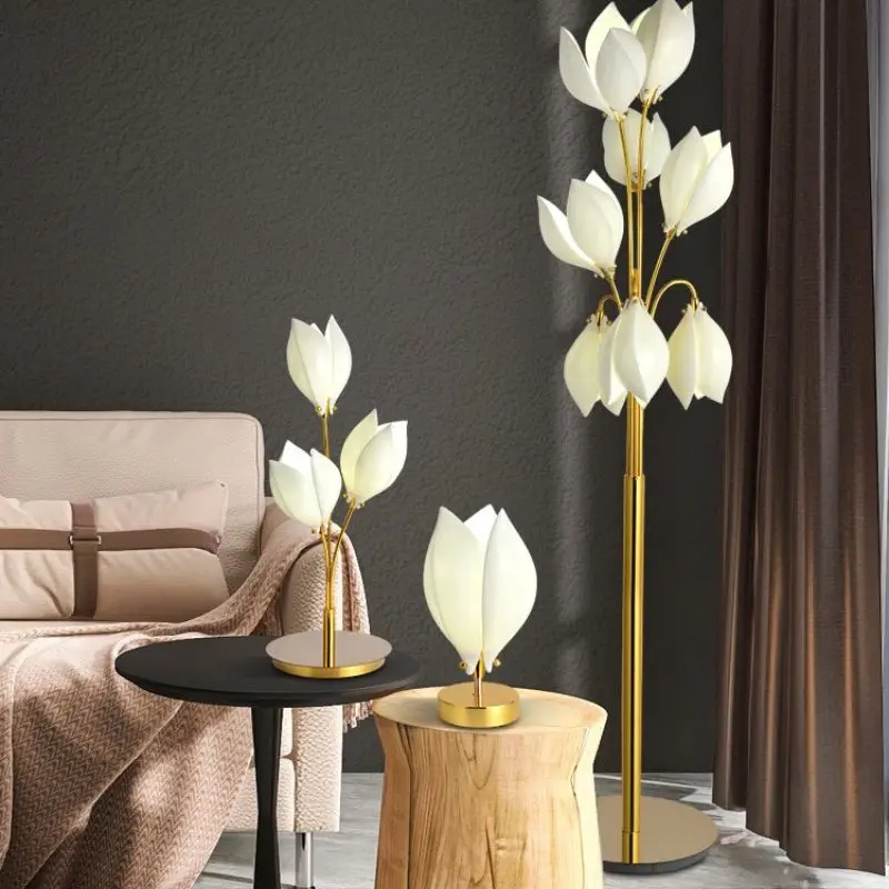 Lumind Modern simple living room floor lamp light luxury ceramic magnolia flower bedroom bedside decorative lamp Floor Lamp
