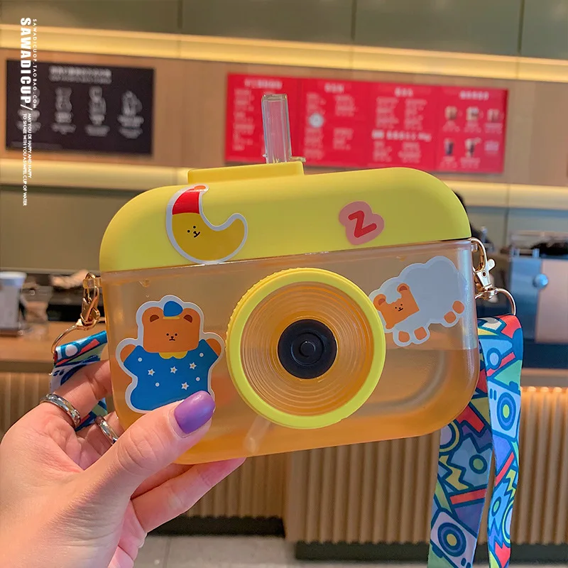 Hot Selling Cute Cartoon Camera Reusable Kids Drink Bottles with Straw