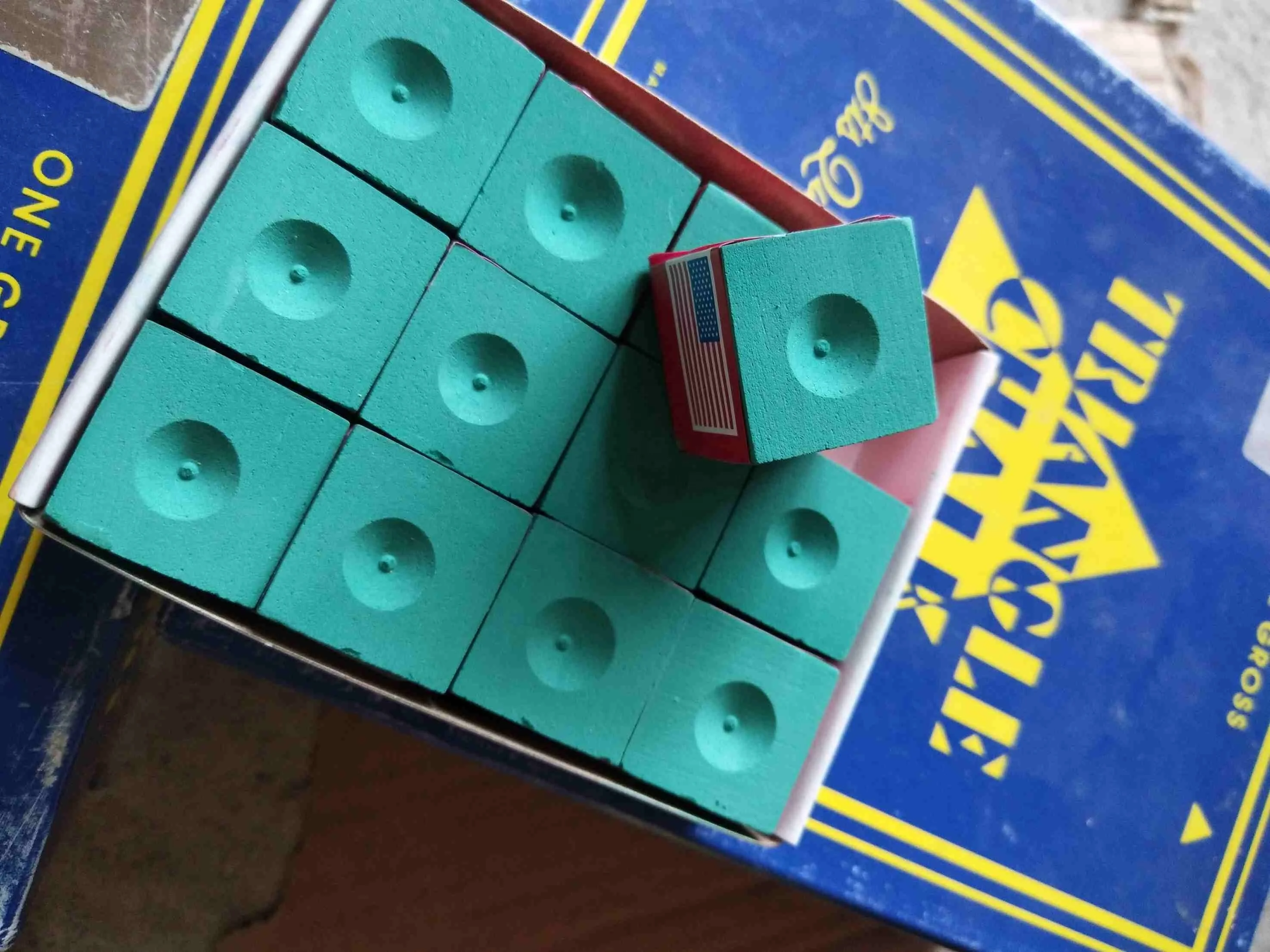 Wholesale Pool Billiard cue Chalk Snooker cue Chalk