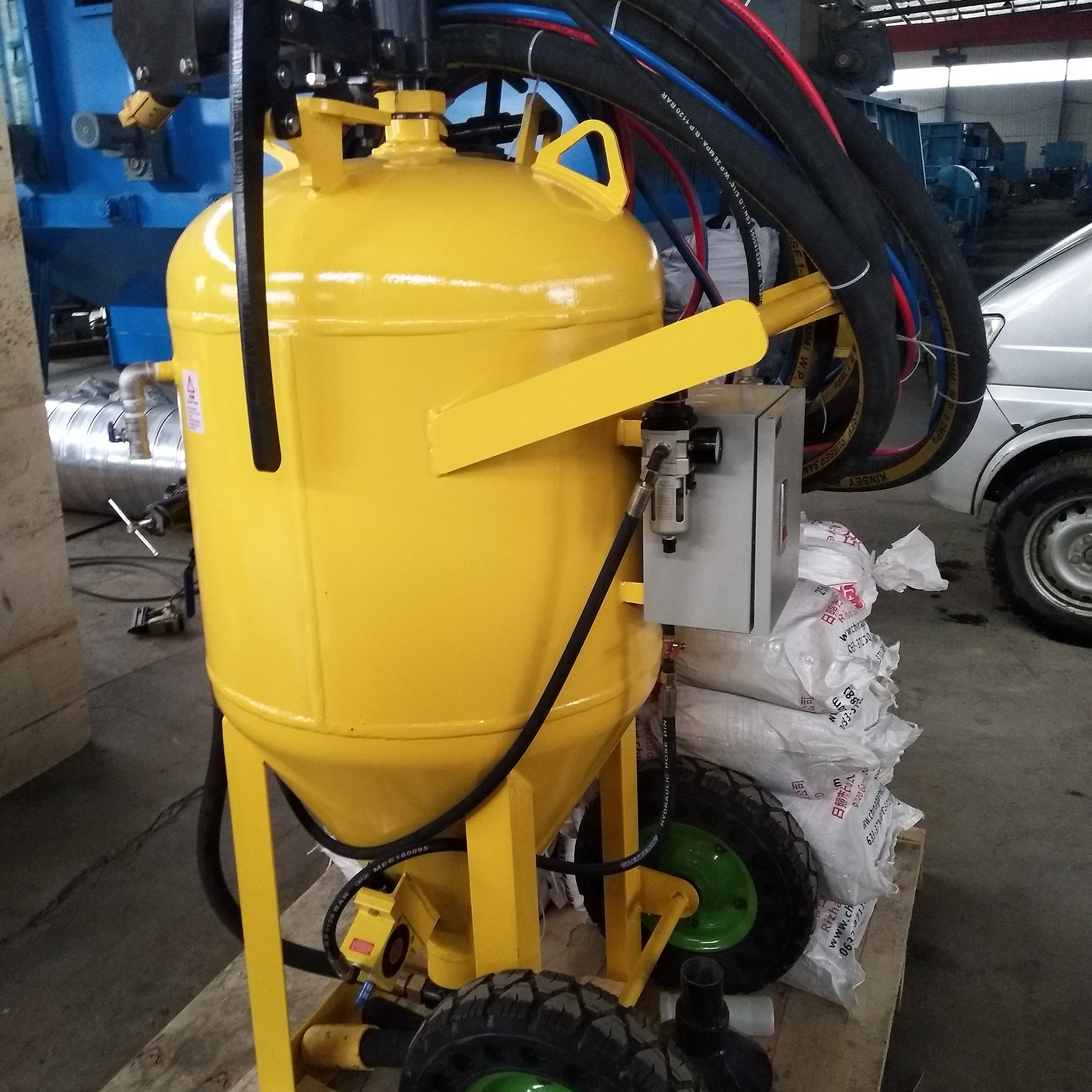 Влажный беспыльный шлифовальный аппарат для удаления ржавчины