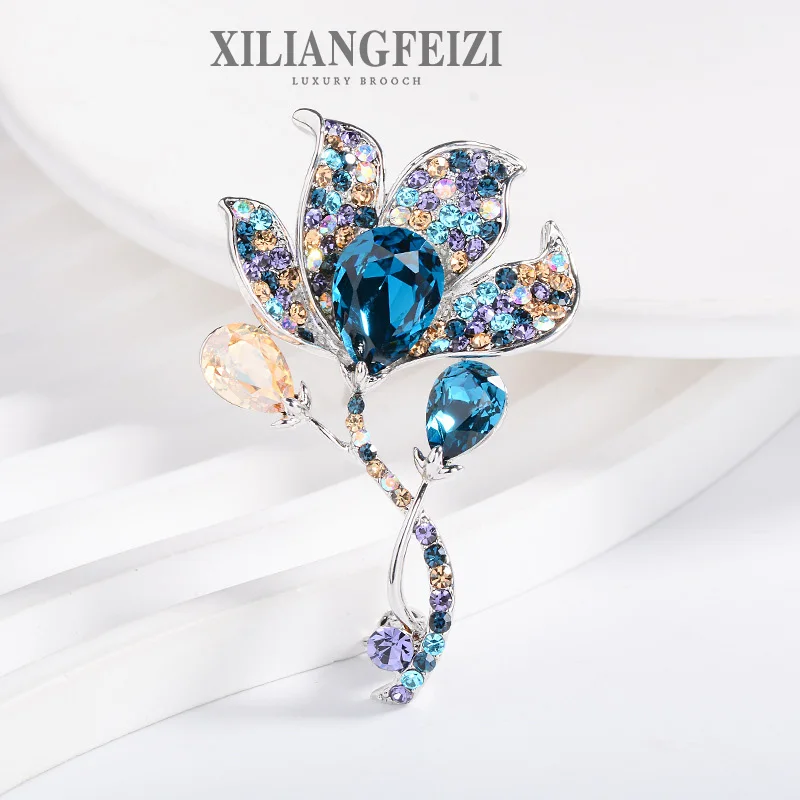 XILIANGFEIZI Factory Accessories Wholesale High Quality Blue Crystal Brooches Knitted Sweater Corsage For Women