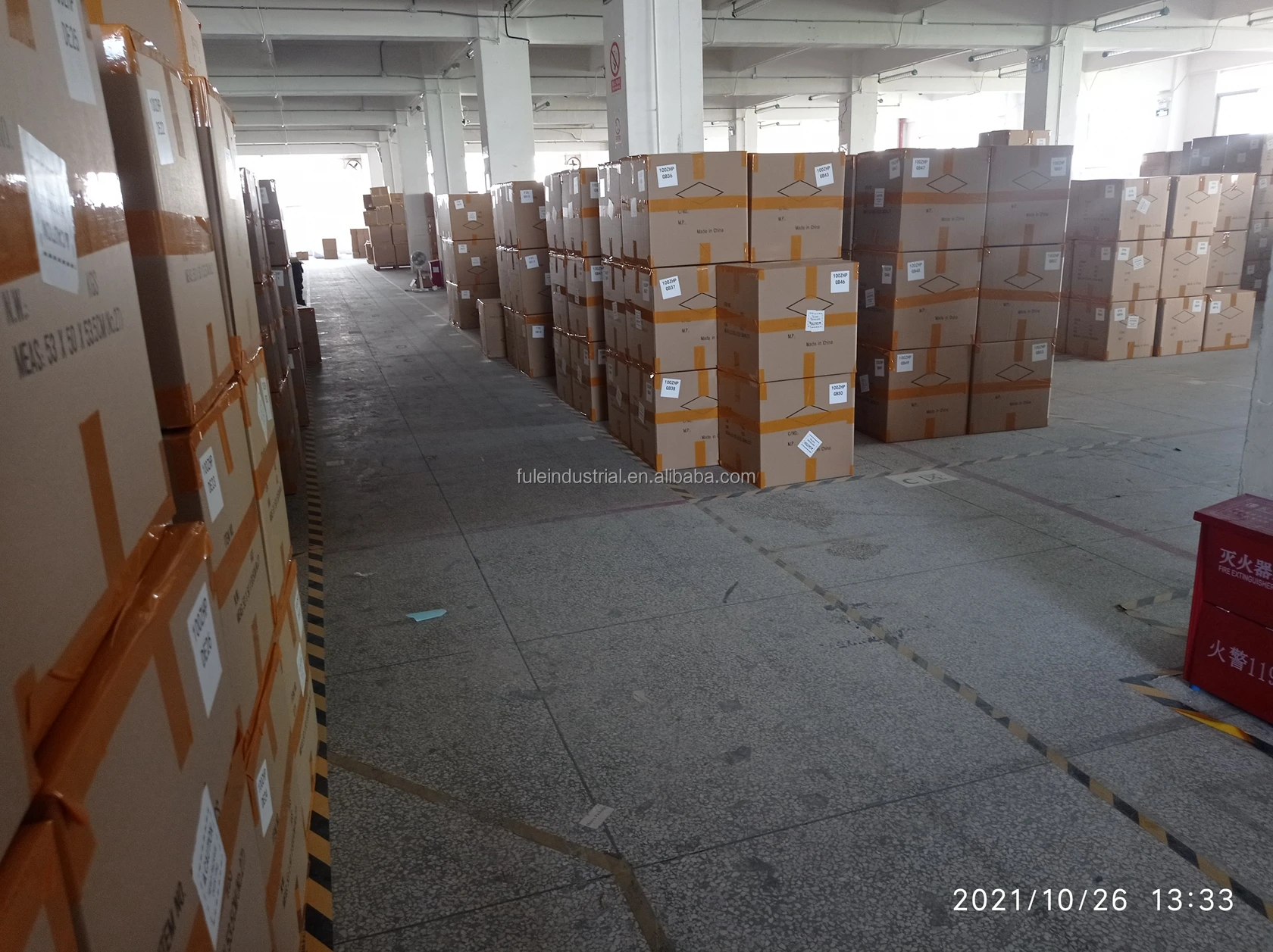 Wholesale DIN5299C Snap Hook Metal Stainless Steel 20mm 25mm 28mm Safety Climbing Carabiner Spring Snap Hook For Bag Backpack