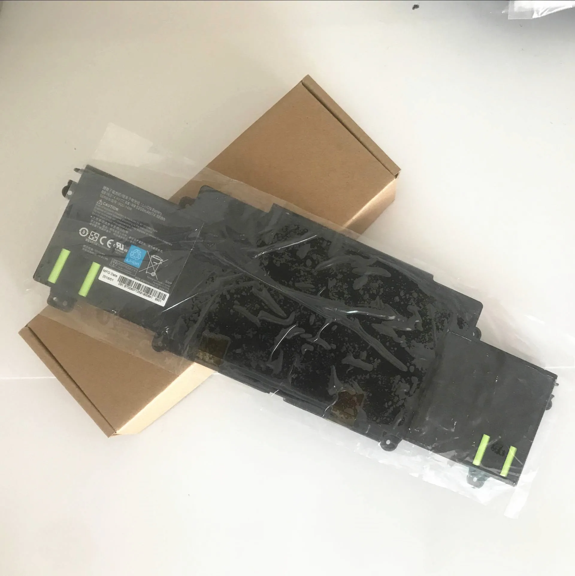 
14.4V 74.88WH Laptop Battery For ThundeRobot 911-E1 911-S1 911-T2A 911-S2B 911-T1 911M 911GT Chimera CX-9 SQU-1406 