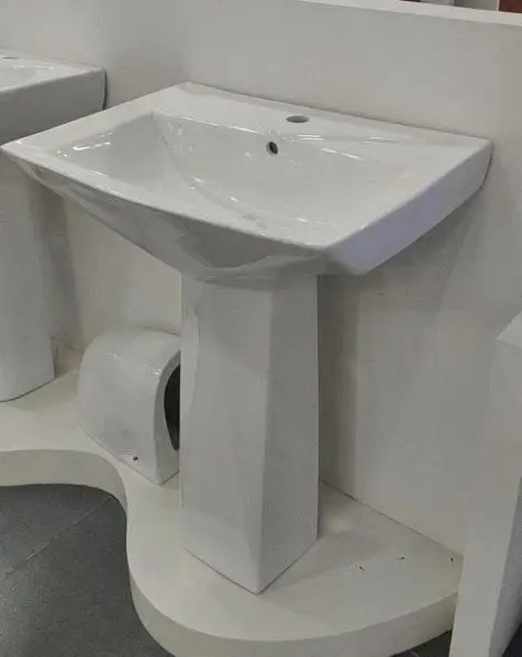 Saudi Ceramic Sanitary Ware Bathroom Sets Toilet Price