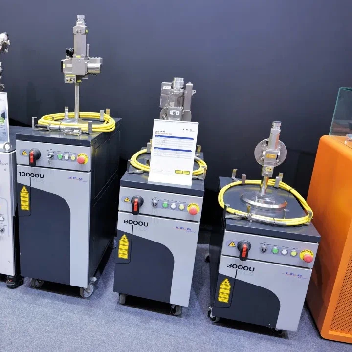 IPG fiber laser source 1000W  1500W 2000W 3000w YLR YLS for metal laser cutting machine