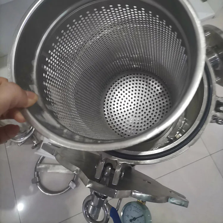 Stainless steel polished big flow easy cleaning movable type bag filter housing for wine alcohol