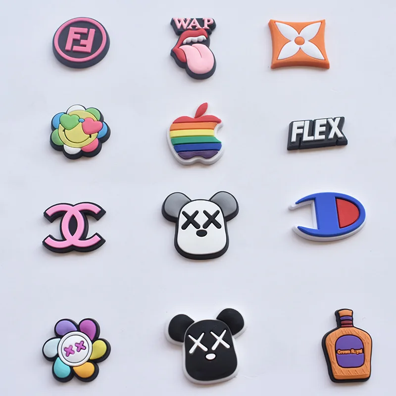 Wholesale 2022 famous brand shoes Charm Jewelry logo crocodile shoes charm vendor