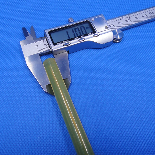 Light yellow 11mm*300mm hot melt silicone glue stick with hot glue gun for glue rolls