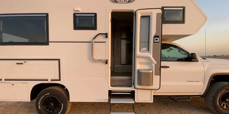 TYTXRV Customized Caravan Part RV Door Modern PU Foam Process Aluminum Alloy Double Glazing Acrylic Motorhome Door