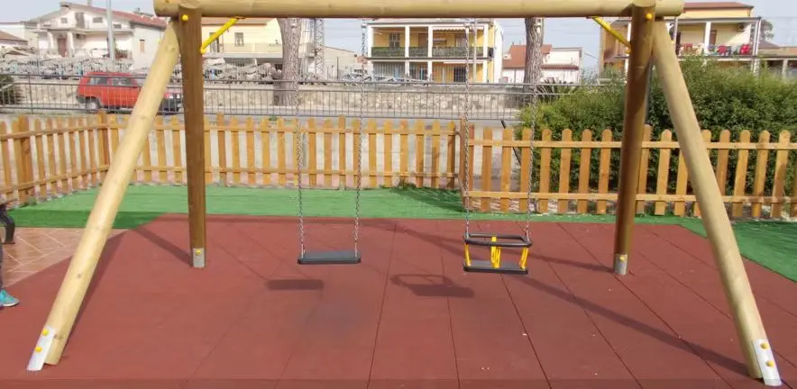 Jiayi Outdoor Kids Swing Seat Easy Install rubber Chain Carabiners High Back Full Bucket Toddler Swing