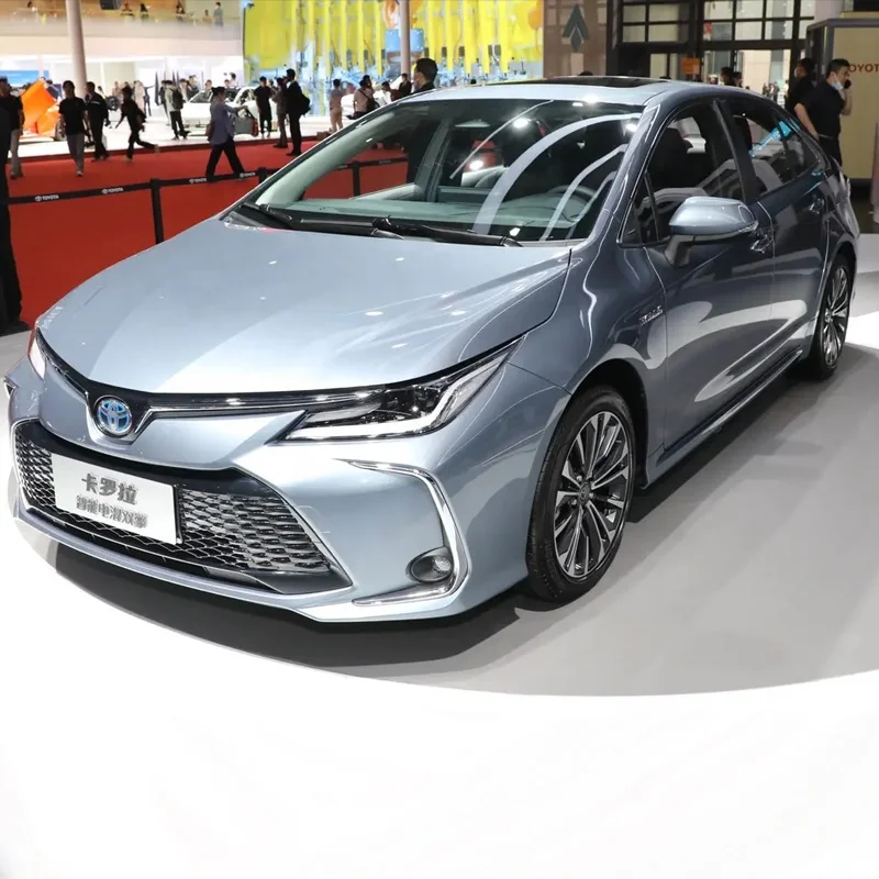 Toyota Corolla подержанные автомобили 1 8 л светодиодный 2020 седан Интеллектуальный Электрический гибридный автомобиль для продажи