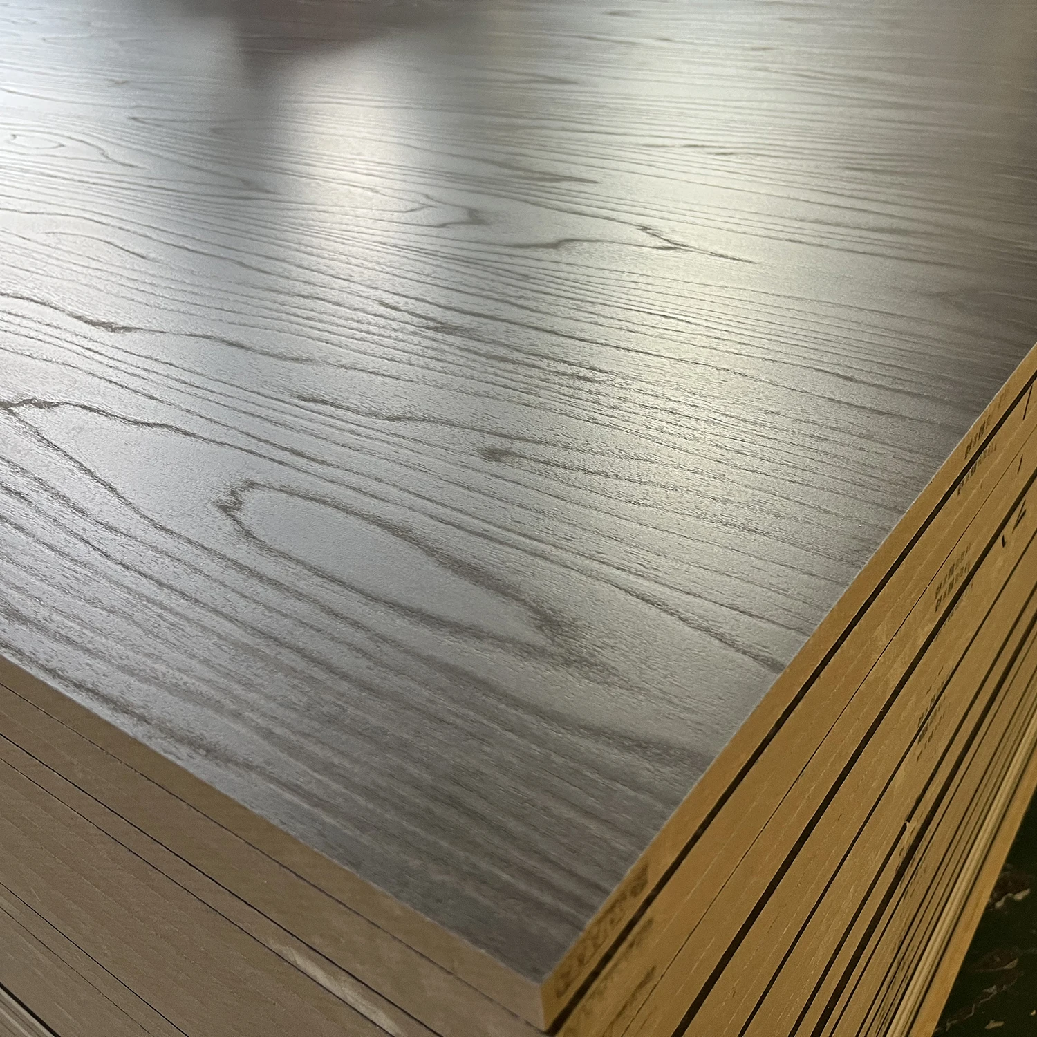 Melamine Mdf 5Mm Melamine Laminated synchronized Mdf Board Matt Melamine Mdf