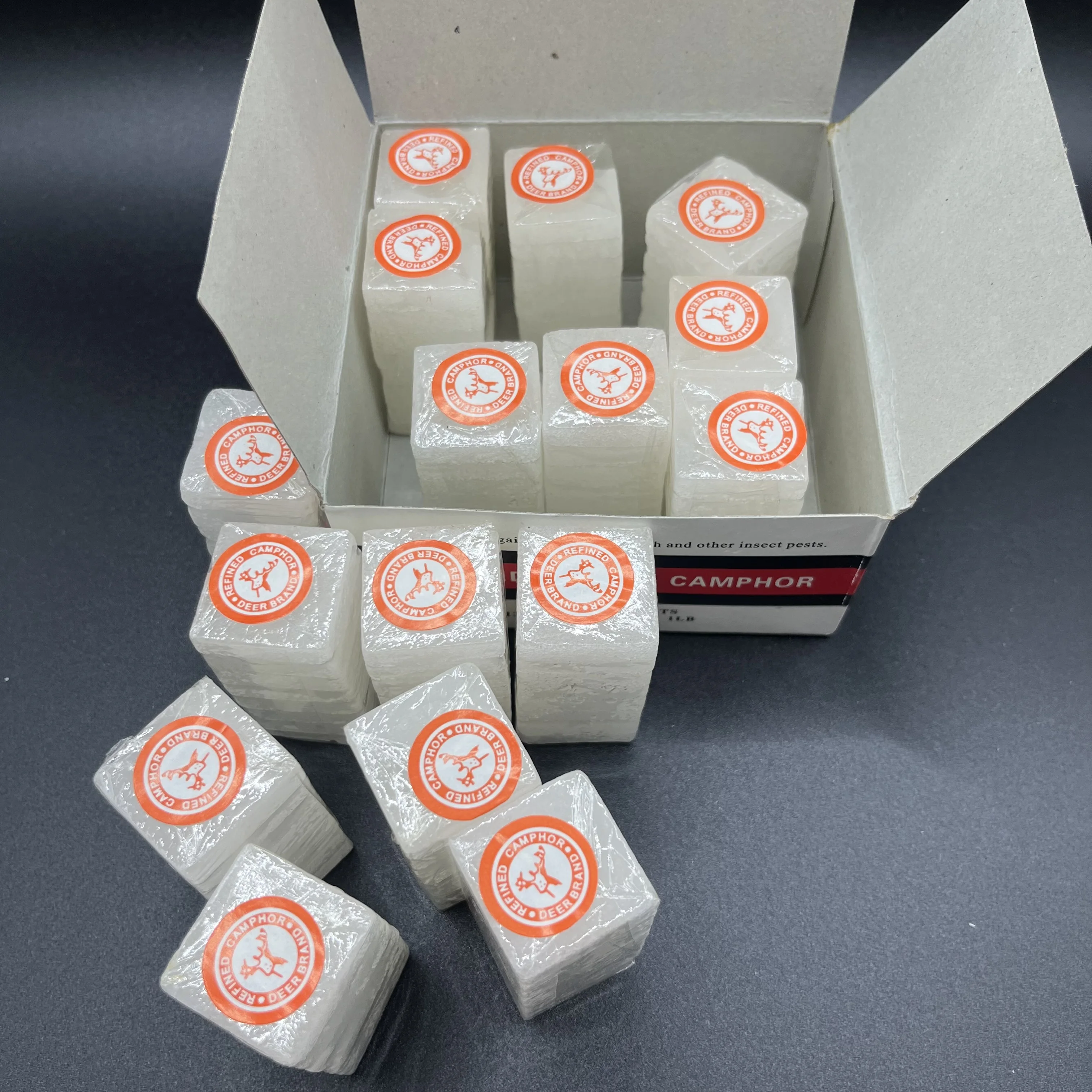 Manufacturer low price High Quality 1/8OZ 98% Pure Deer Brand natural Camphor Tablet