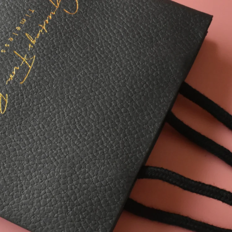 FSC брендовые индивидуальные духи текстурированная Косметика переносная упаковка персонализированный спасибо подарок тоут шоппинг логотип роскошные бумажные пакеты