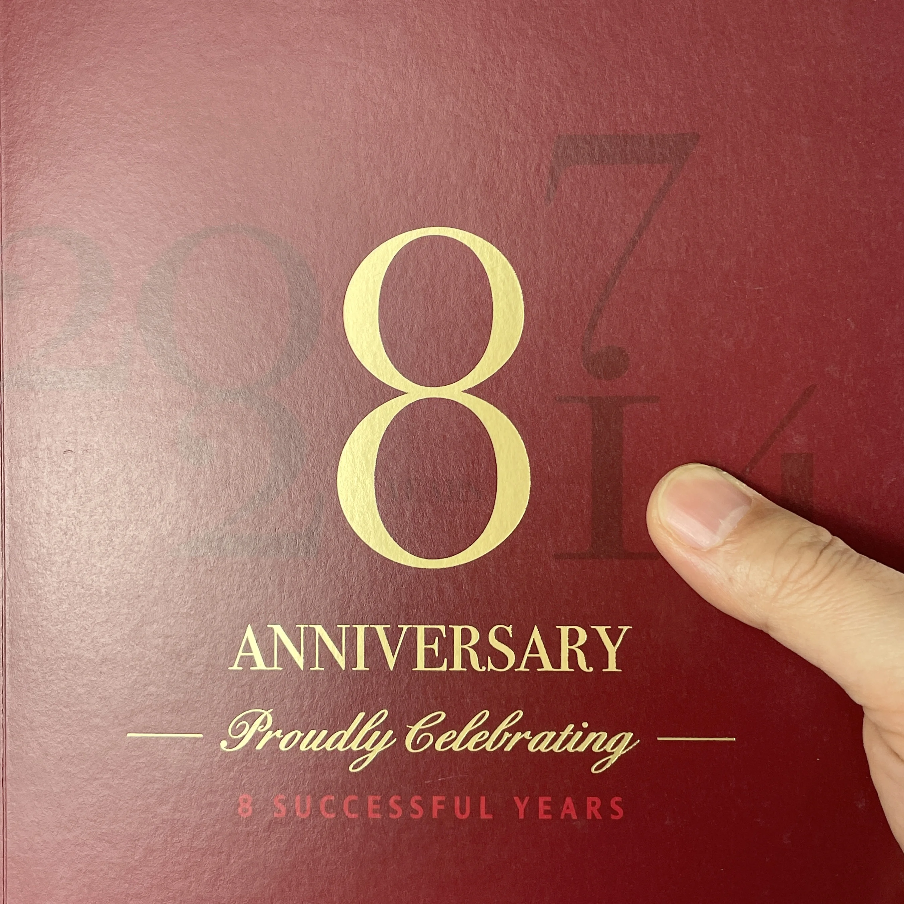 52P 184*285mm event guide print brochures with ink varnish and gold hot foil hot stamp printing in shanghai