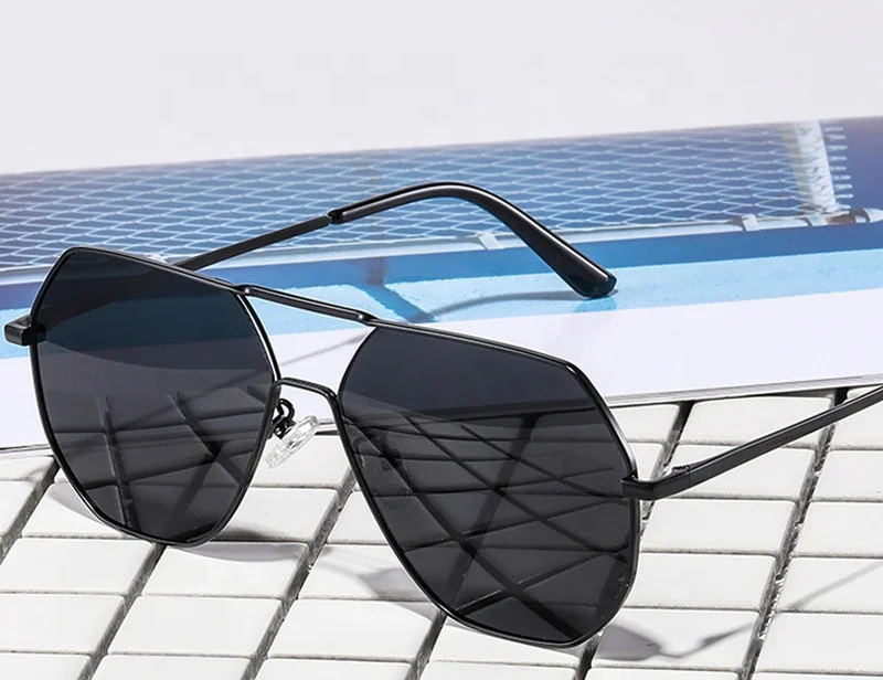 Boxun Newest Luxury Sport Pilot Style Large Frame Polarized Photochromic Lens Sunglasses Women And Men