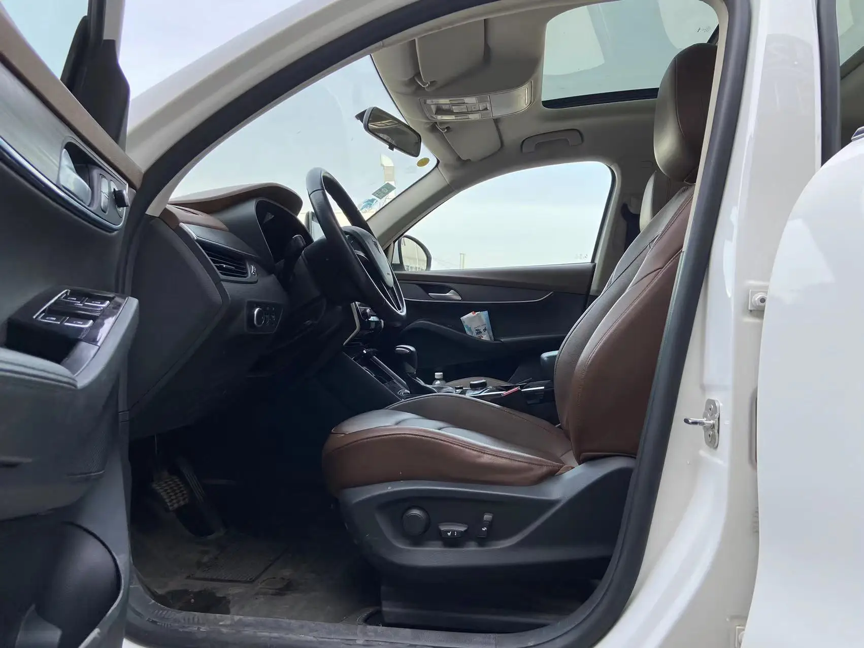 Оптовая продажа 2019 года от BAOWO BX5 высококачественного бутикового модного автомобиля