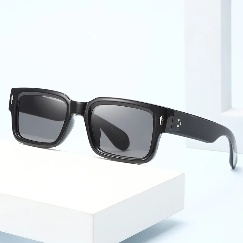 Classic Retro Rectangle Sun glasses  Lentes De Sol Square Rivet UV400 Shades Sunglasses Unisex