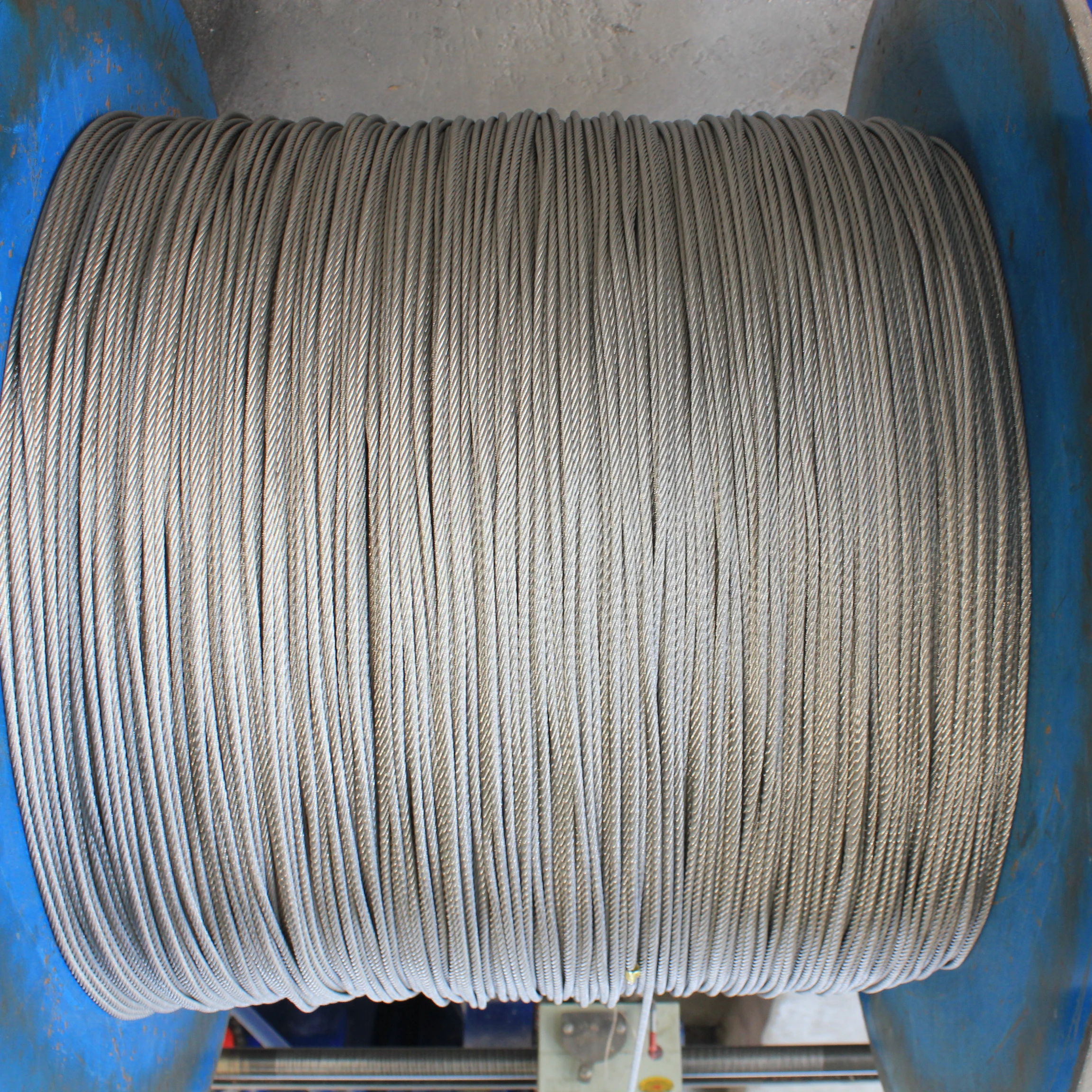 Ss 316 морской Канат 3 мм 20 мм 22 мм 24 мм 26 мм 28 мм 30 мм 1x19 7x7 7x19 6x19 6x26 19x7 трос из нержавеющей стали