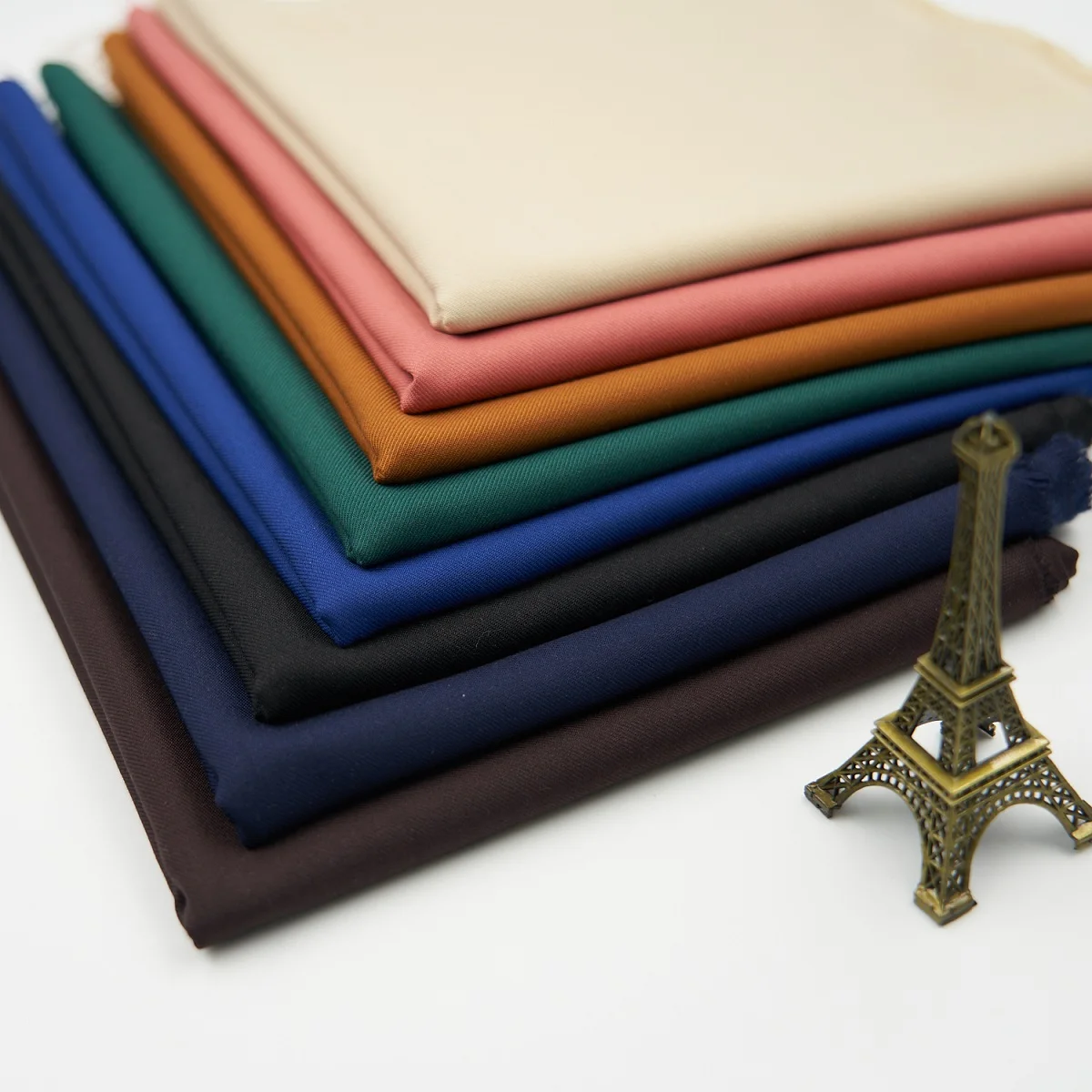 Factory wholesale 4 ways stretch polyester spandex fashion polyester fabric for suit