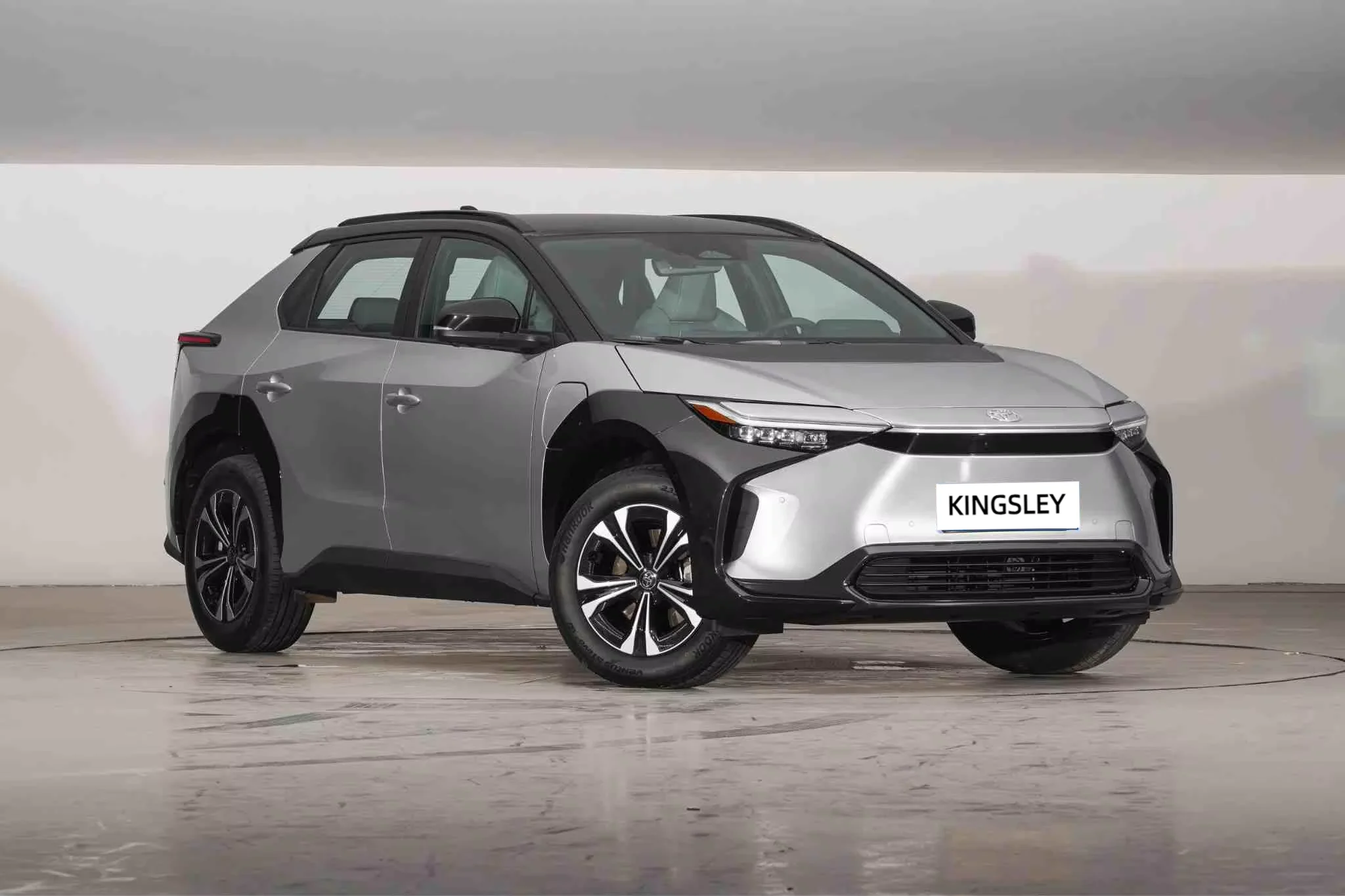 2024 Toyota bZ4X JOY элитные подержанные автомобили Левостороннее вождение 5 х5mid SUV чистые электрические TOYOTA новые энергетические RWD 2WD AWD