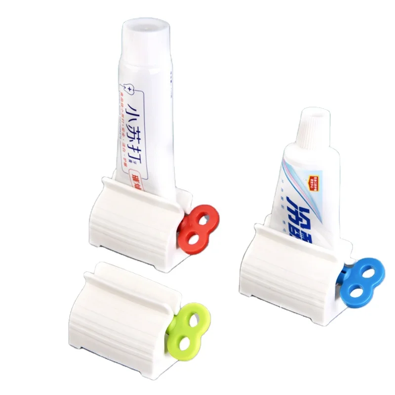 Hot sales creative rolling rotating toothpaste facial cleanser squeezer facial cleanser toothpaste artifact Plastic Facial Clean