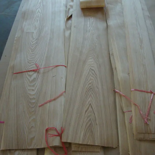 NATURAL CROW CUT CHINESE ASH WOOD VENEER FOR FUNITURE