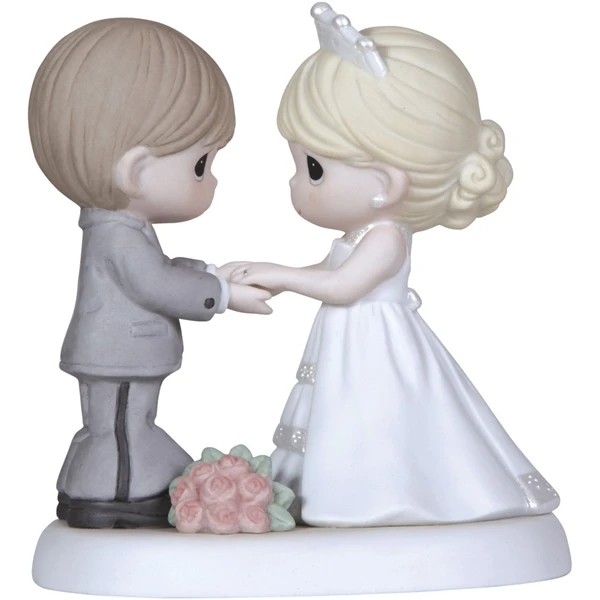 OEM wholesale new manufacturer precious moments figurine unique resin cake topper cute figurines cake toppers