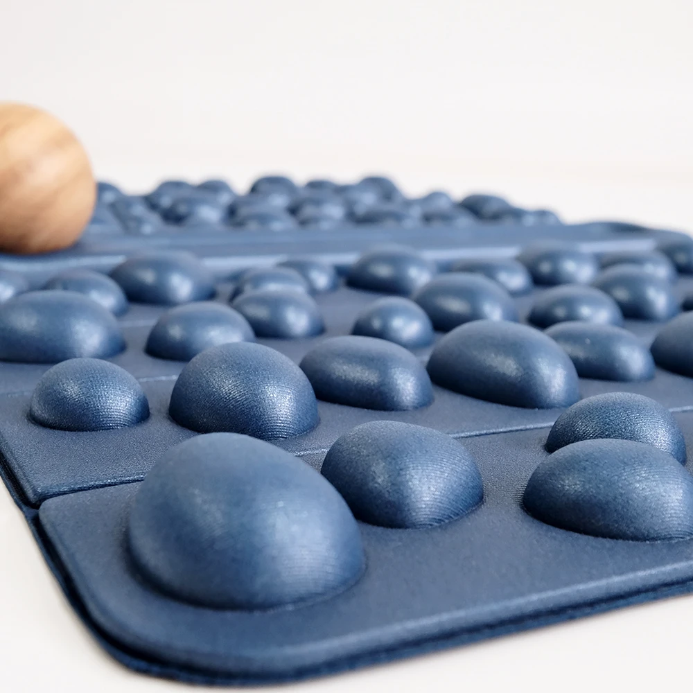 Huayi Eco-Friendly High Density  Domestic Durable EVA Rock Mat & Cork Massage Ball Set for Foot Massage