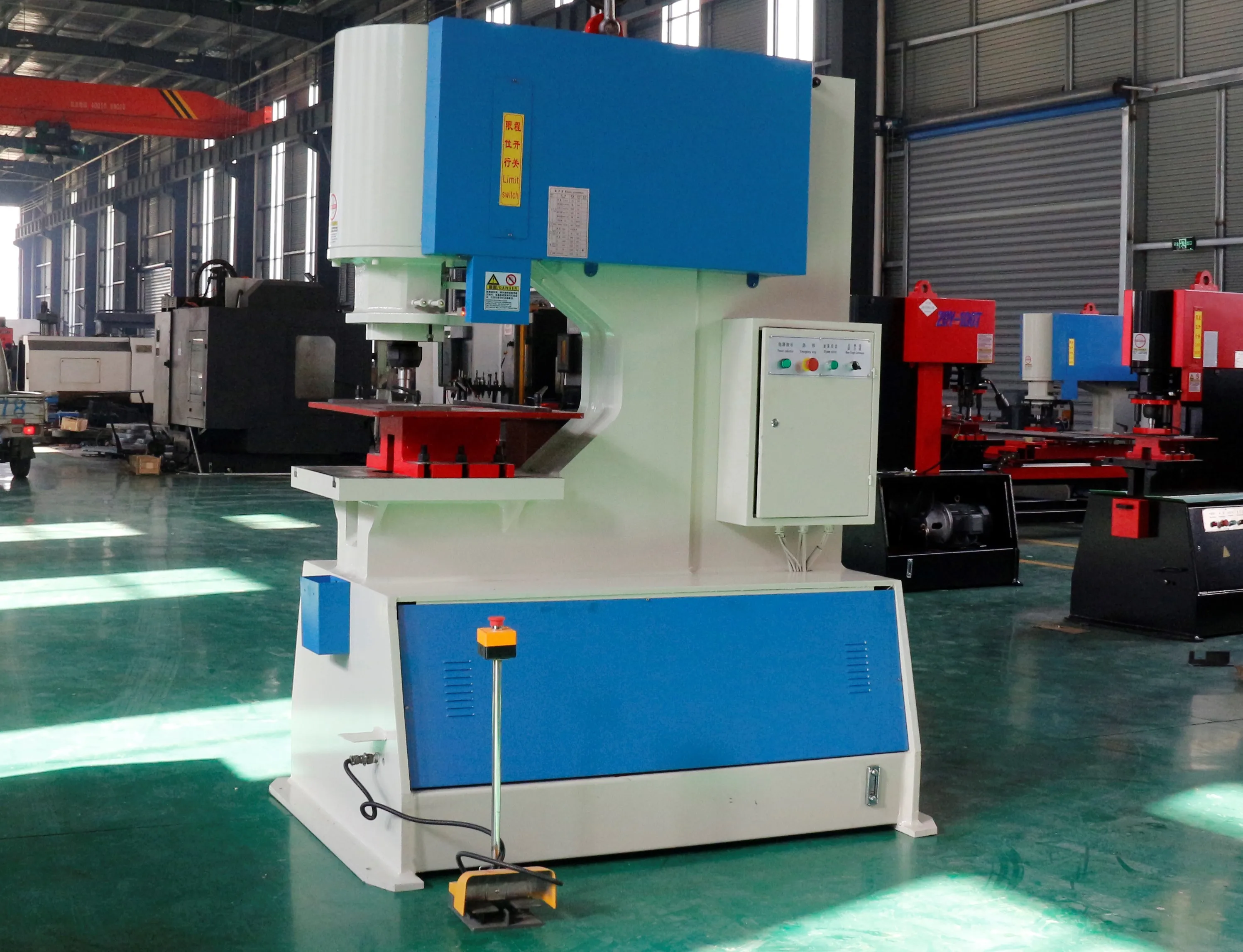 
sheet metal ironworker,hydraulic punching and shearing machine,q35 ironworker punch sets 