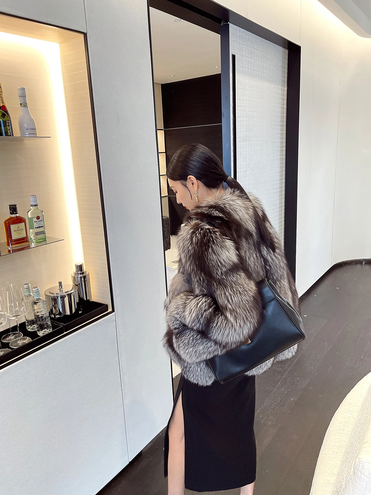Top Quality Best Price High End Winter Color Silver Fox Fur Jacket Women Short Real Fox Fur Coat