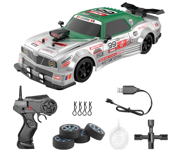 1/16 Scale Electric High Speed Racing Cars 18km/h 2.4GHz 4WD Model Radio Controlled Spray Drift Cars For Kids
