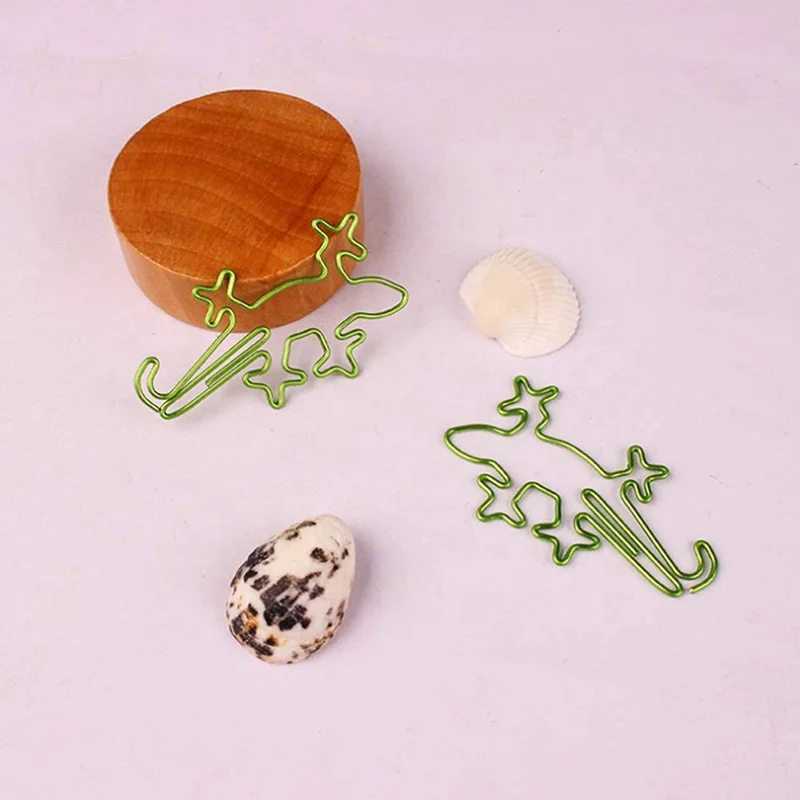Creative Green Gecko shaped paper clip metal Bookmark