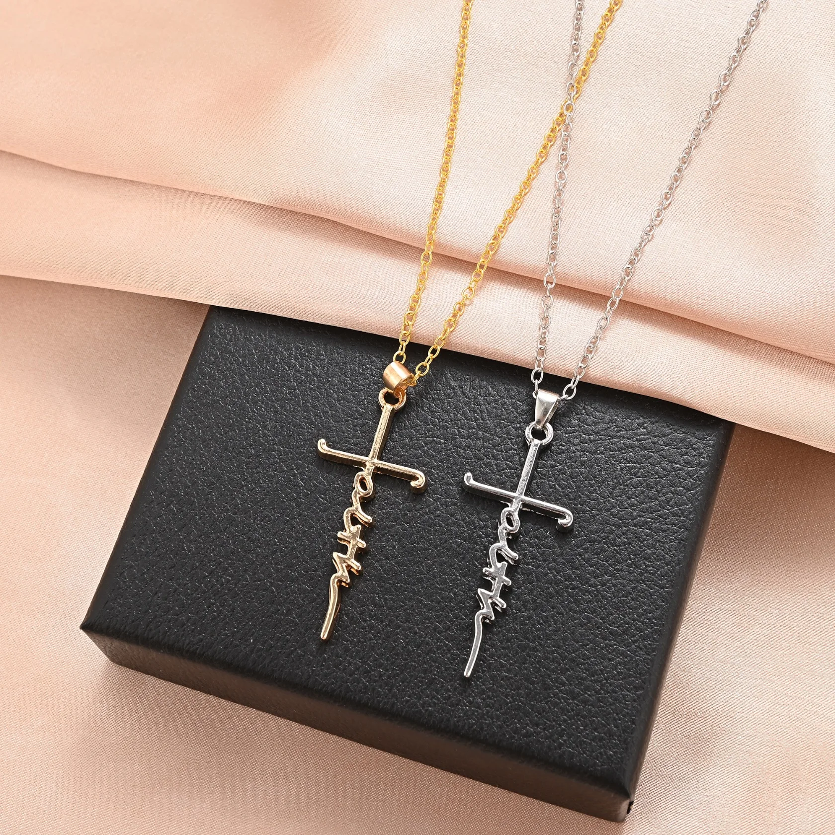 Fashion Cross Metal Faith Inspirational Pendant Necklace Simple Gold Silver Necklace For Women Accessories Gifts