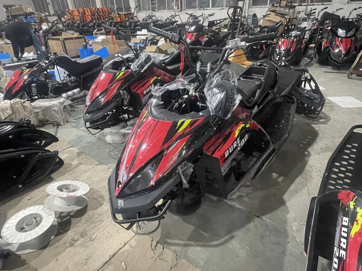 Cheap price  Snowmobile 200cc Snow outdoor recreation equipment Snowmobile