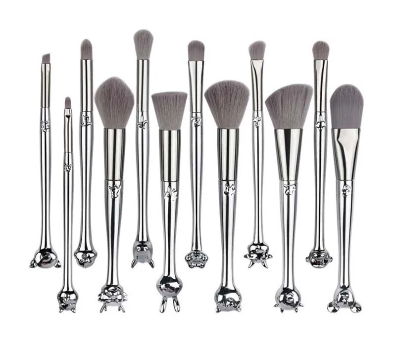 High quality private label newest 12pcs unique silver makeup brush cheap makeup brushes packaging bags makeup brush set