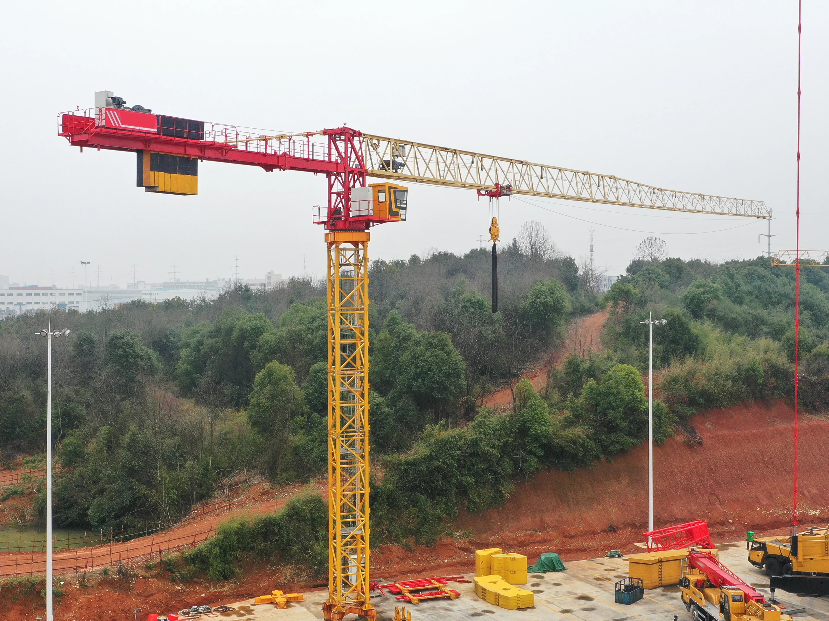 Top Brand 10 ton SFT160 Tower Crane Flat Top Crane for Sale