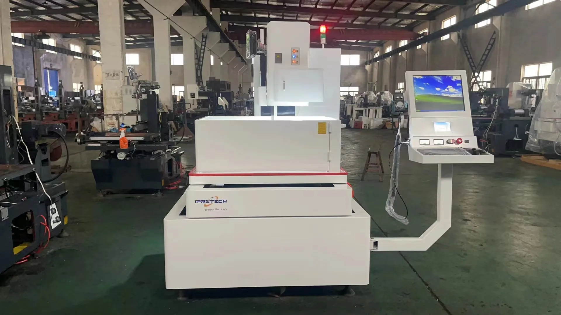 Japan Servo intelligent control multi-cut cnc edm wire cut machine CE low price high precision IPM500S cnc edm machine