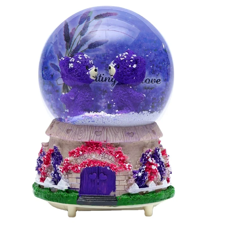 Hot selling two bears cuddle and look at each other water globe resin craft couples wedding anniversary gift