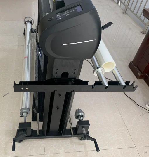 5.3ft  M1600  Auto Contour Vinyl Graph Cutting Plotter For Car/Cloth/Window Film PPF Material