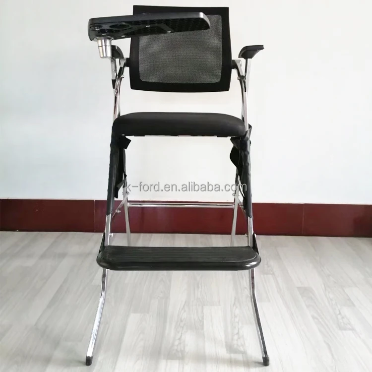 umpire chair1-9-4.jpg